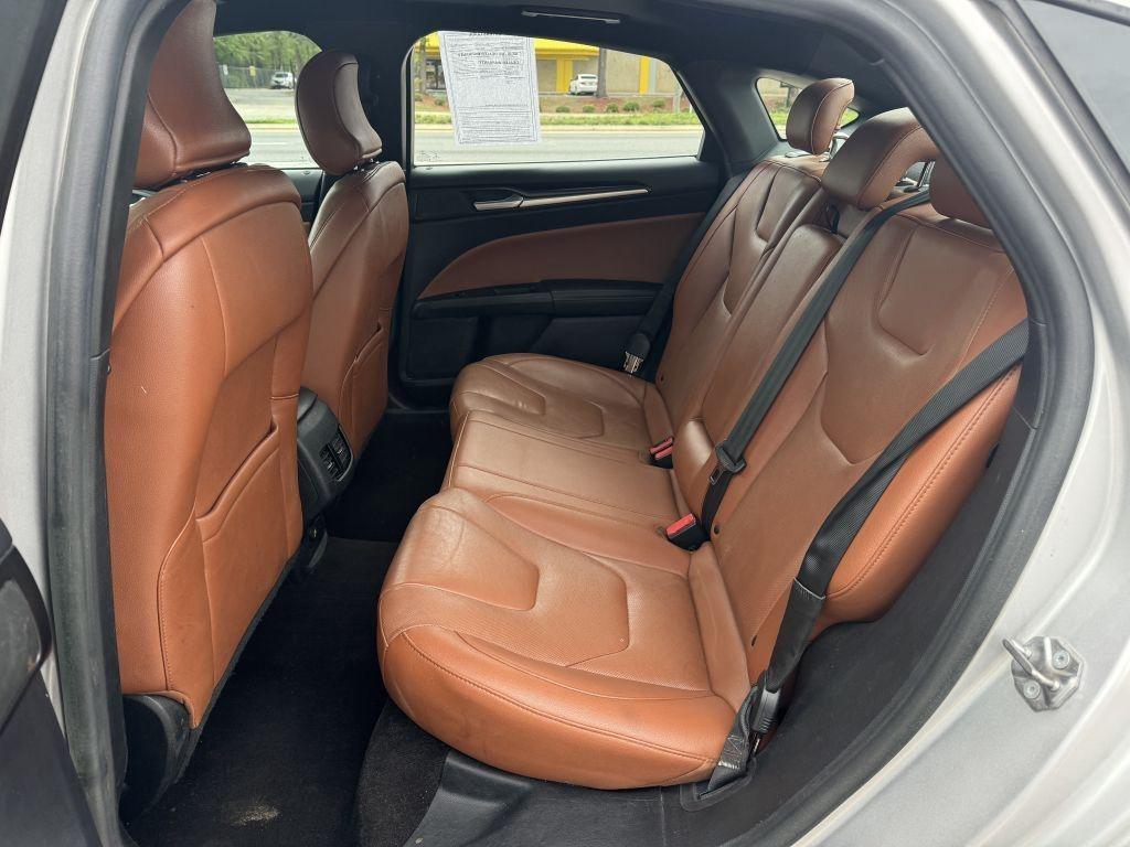 Ford Fusion Hybrid  2019