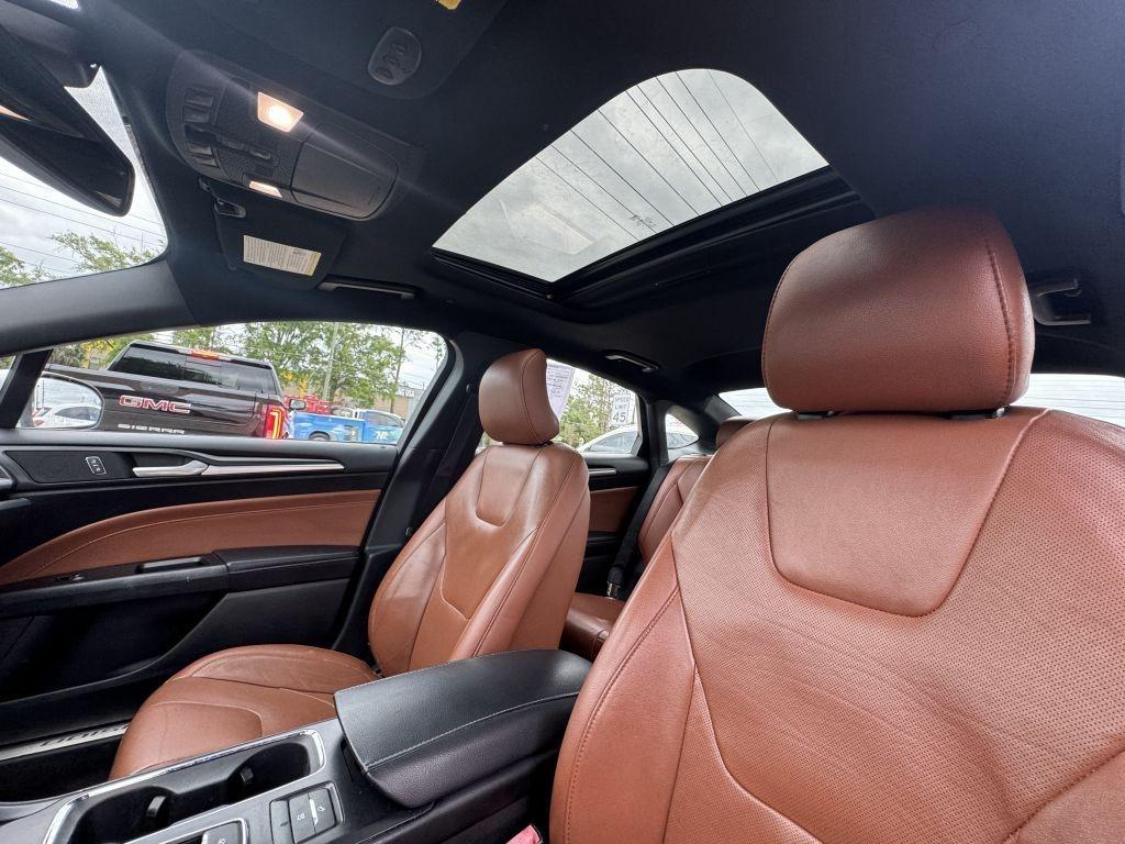 Ford Fusion Hybrid  2019