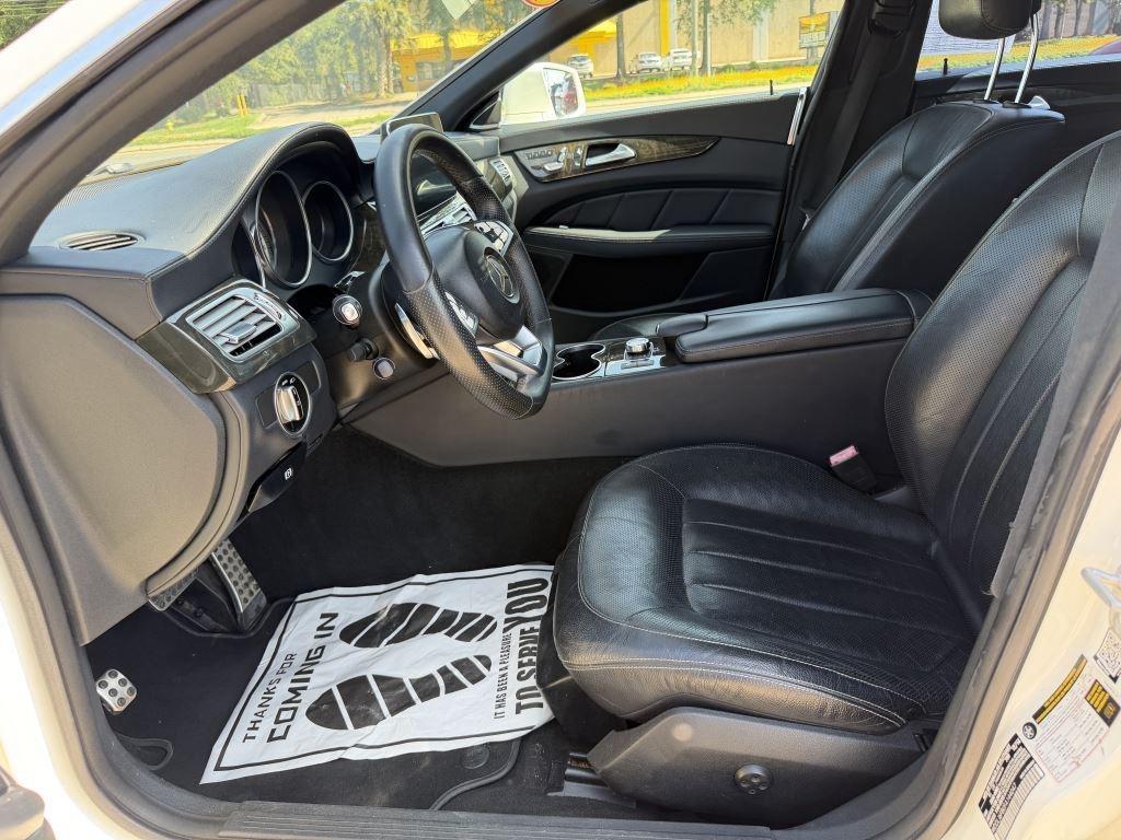 Mercedes-Benz CLS-Class  2015