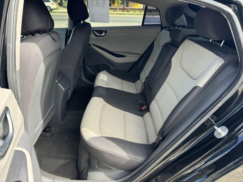 Hyundai Ioniq Hybrid  2018