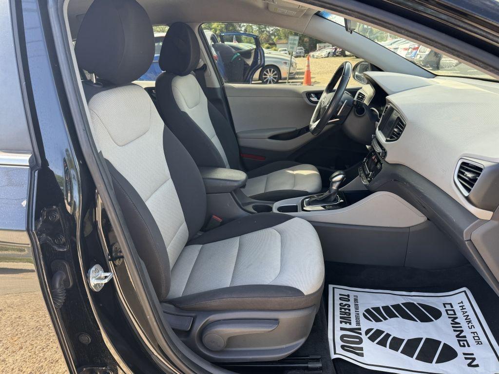 Hyundai Ioniq Hybrid  2018