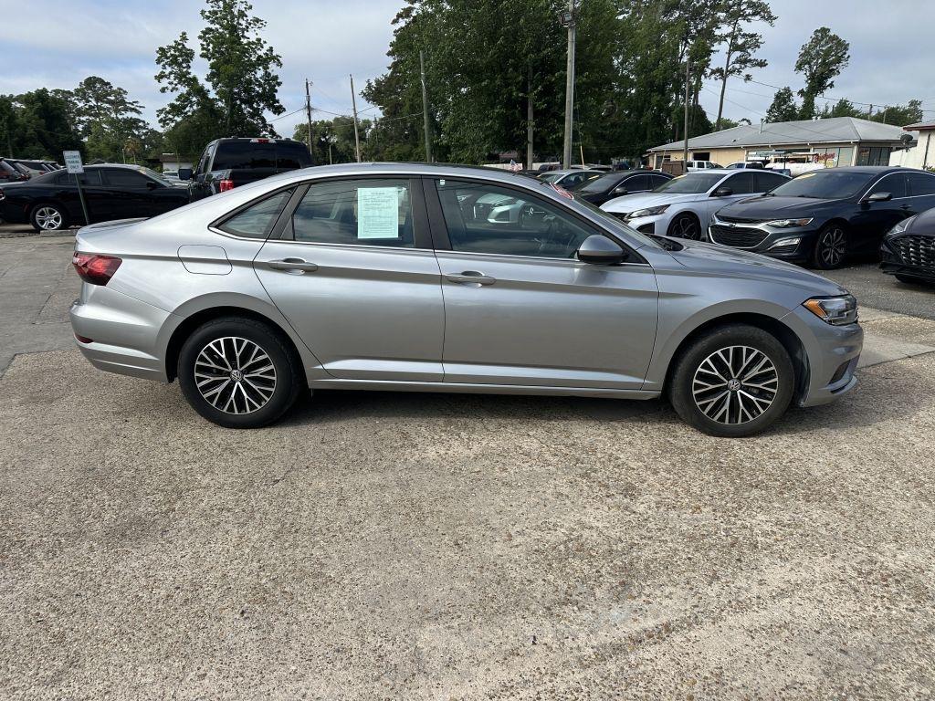 Volkswagen Jetta  2021