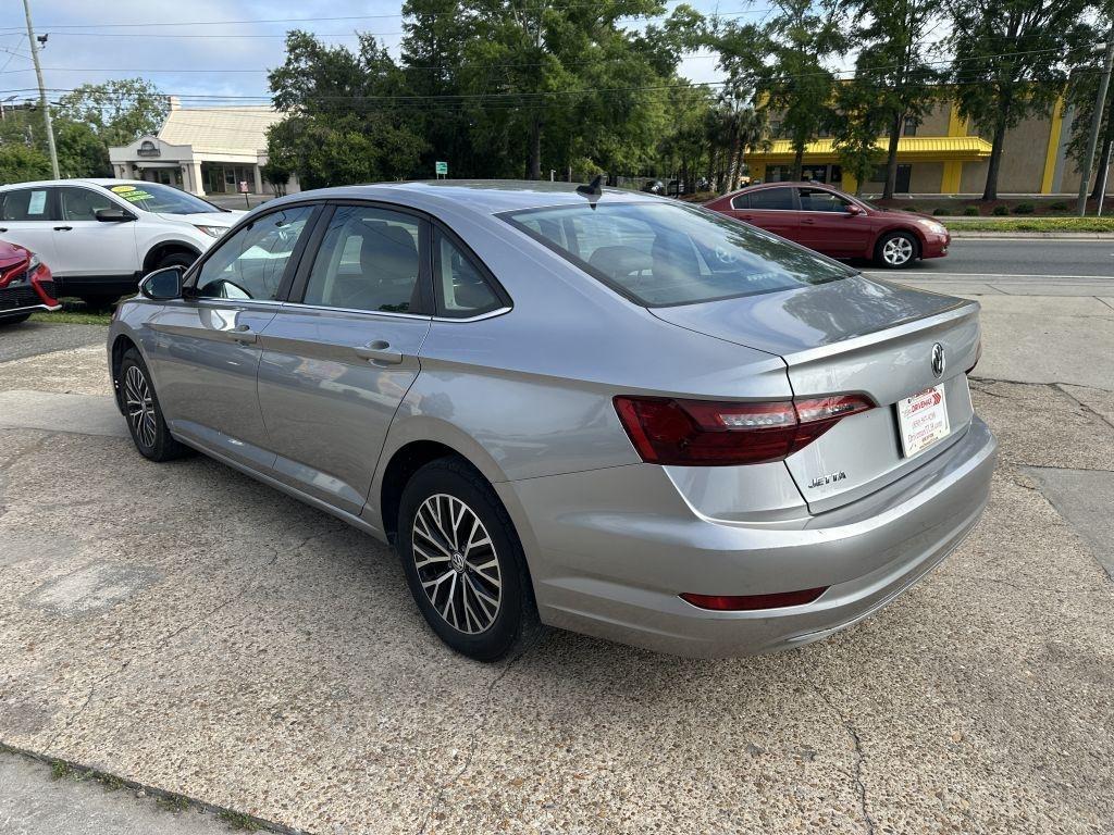 Volkswagen Jetta  2021
