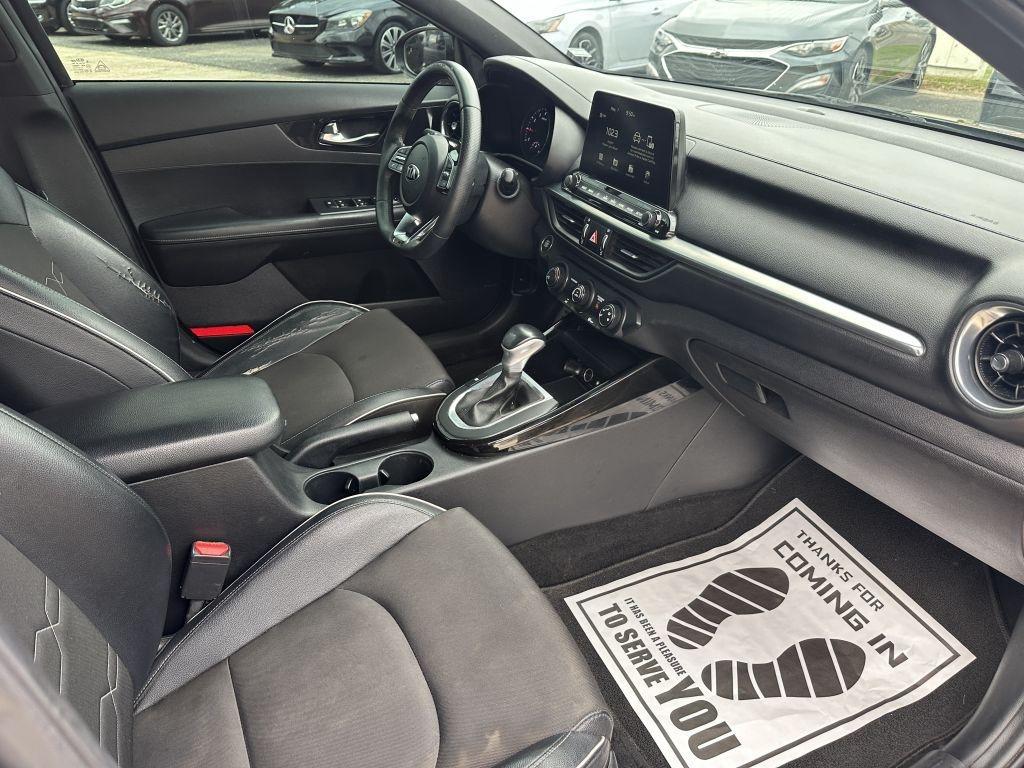 Kia Forte  2021