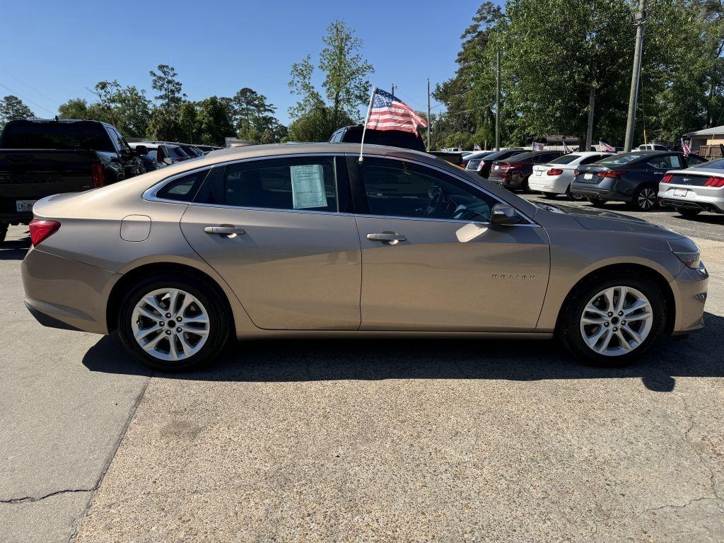 Chevrolet Malibu  2018