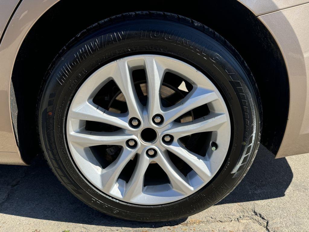Chevrolet Malibu  2018