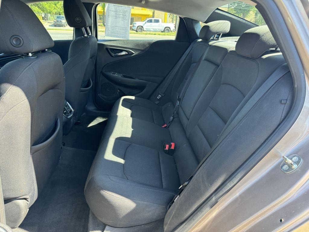 Chevrolet Malibu  2018