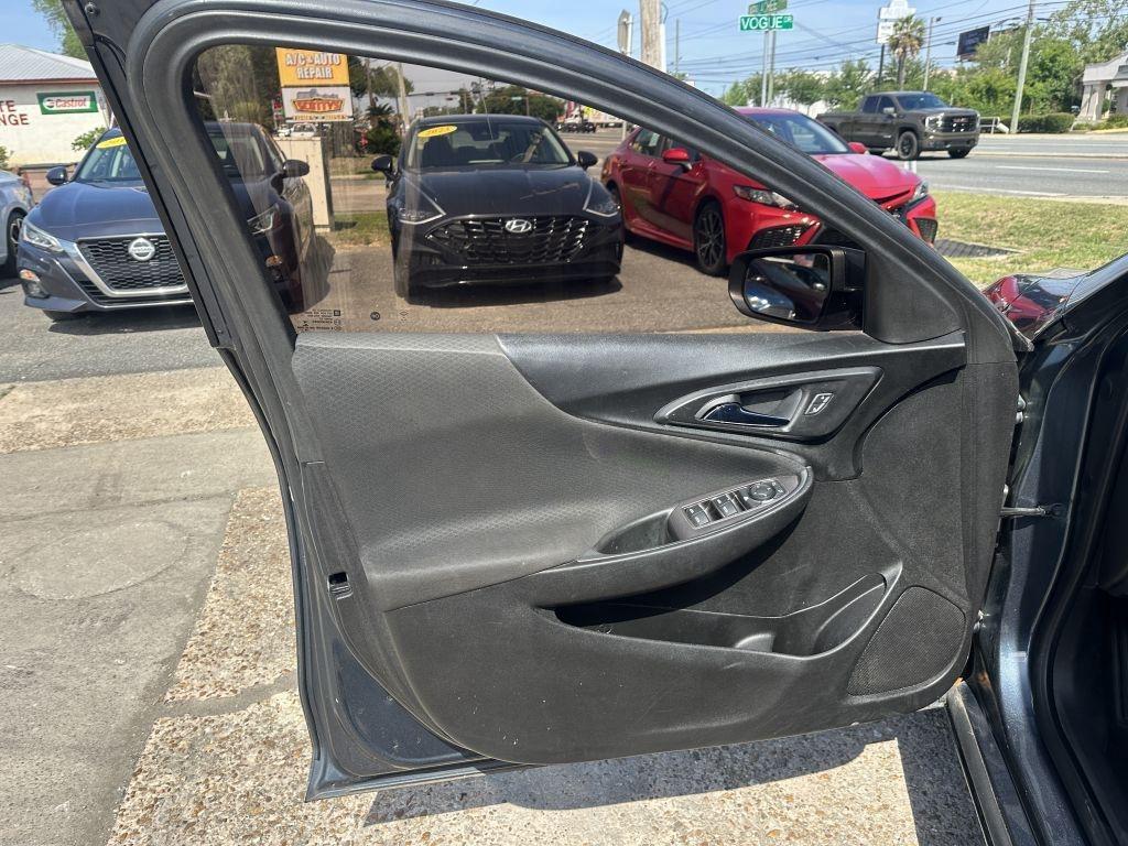Chevrolet Malibu  2019