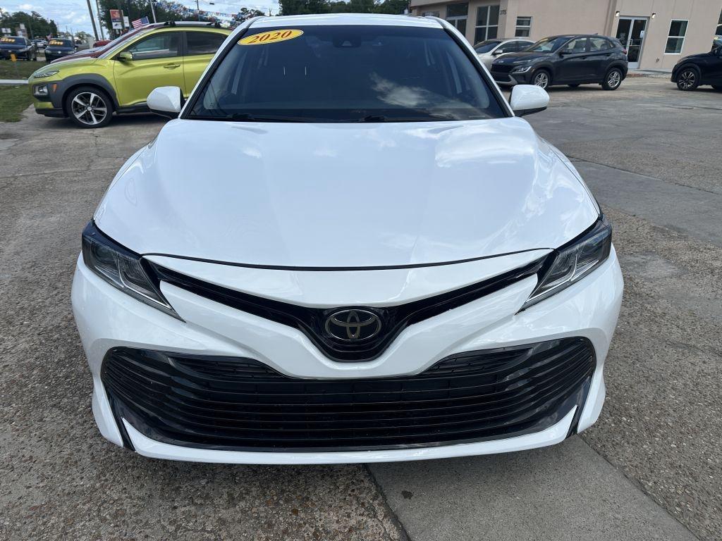 Toyota Camry  2020