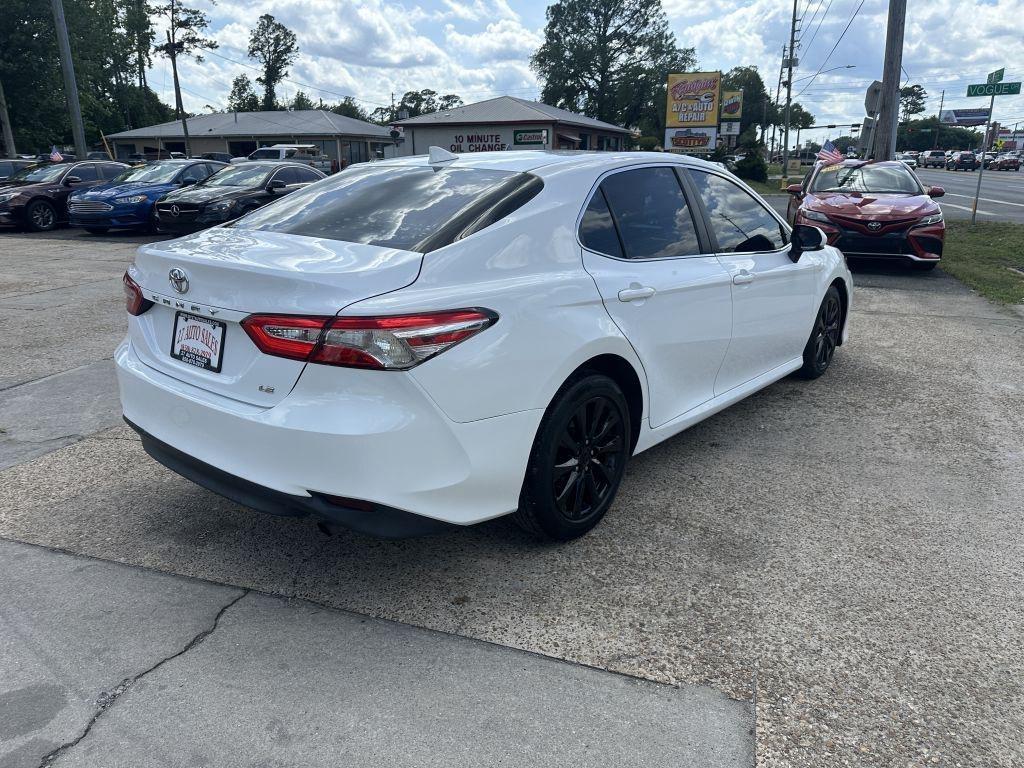 Toyota Camry  2020