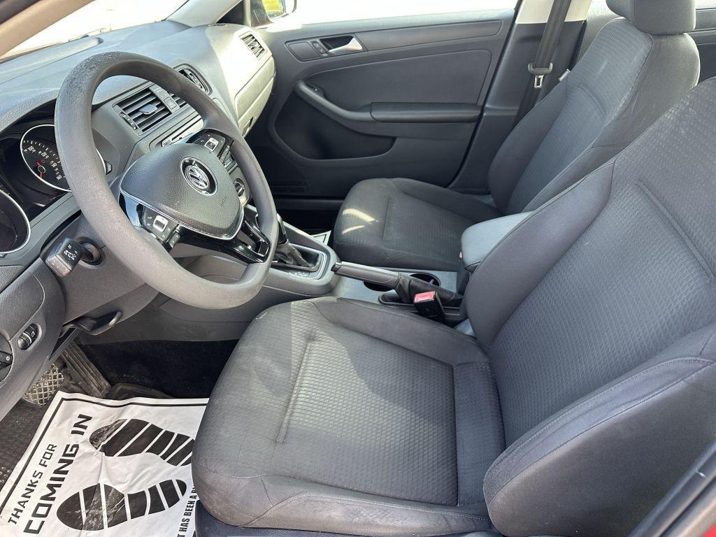 Volkswagen Jetta Sedan  2016