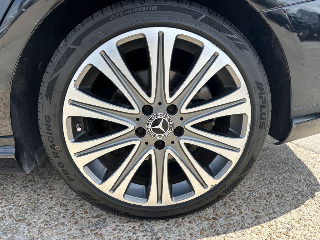 Mercedes-Benz CLA  2018