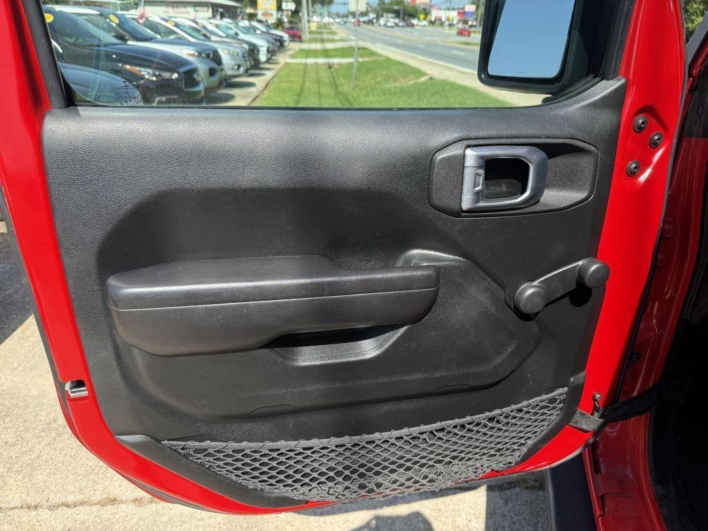 Jeep Wrangler  2021