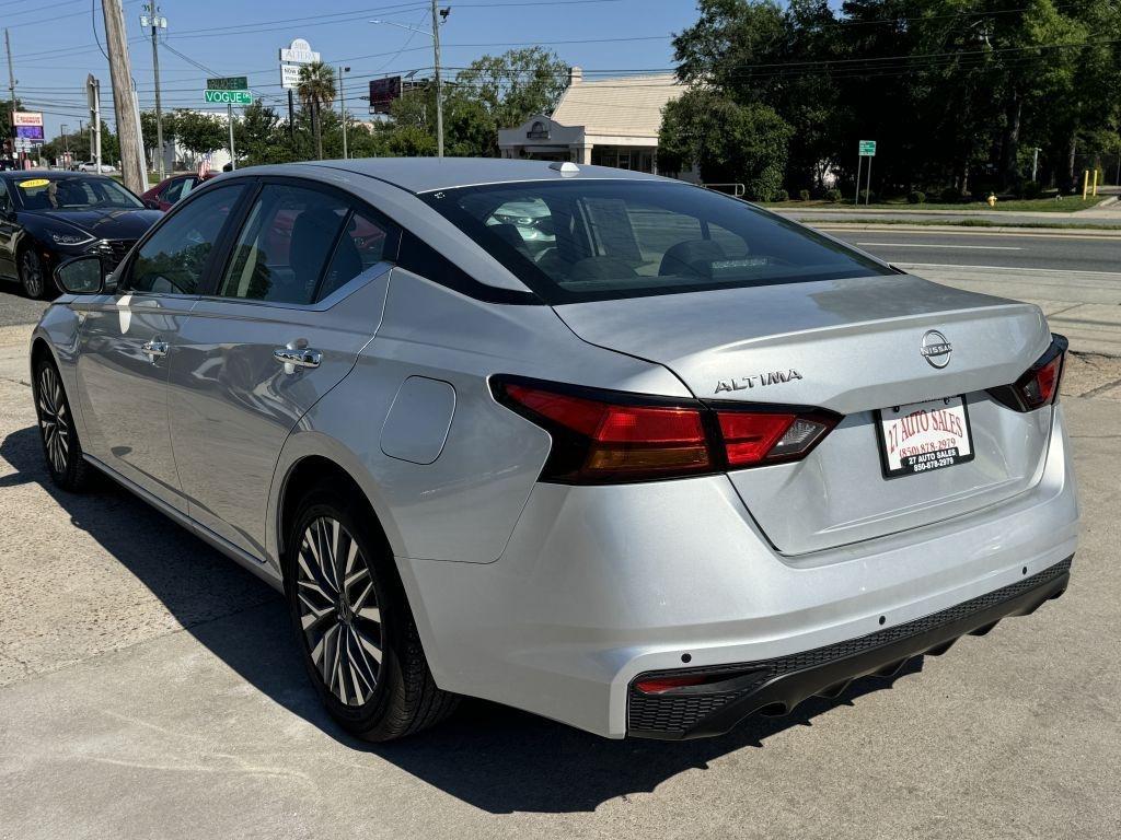 Nissan Altima  2025