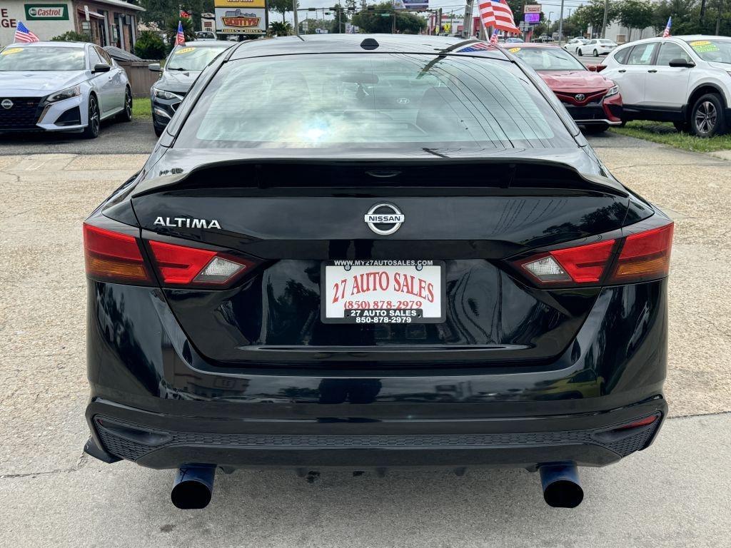 Nissan Altima  2020