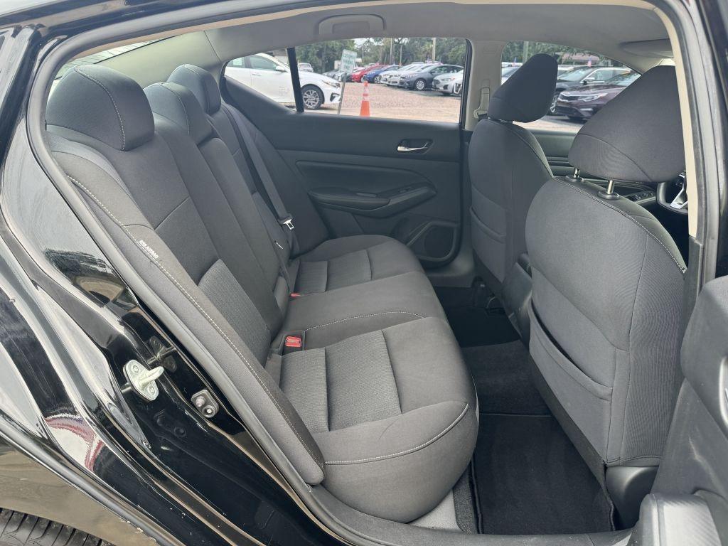 Nissan Altima  2020