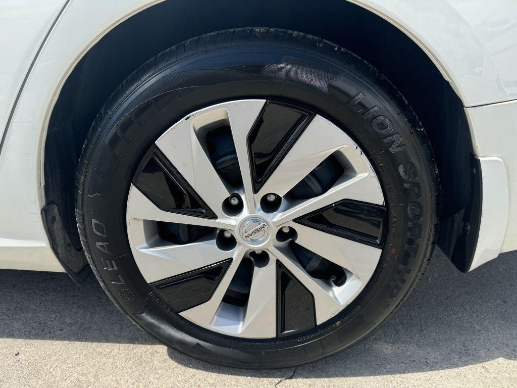 Nissan Altima  2020