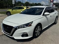 2020 Nissan Altima 