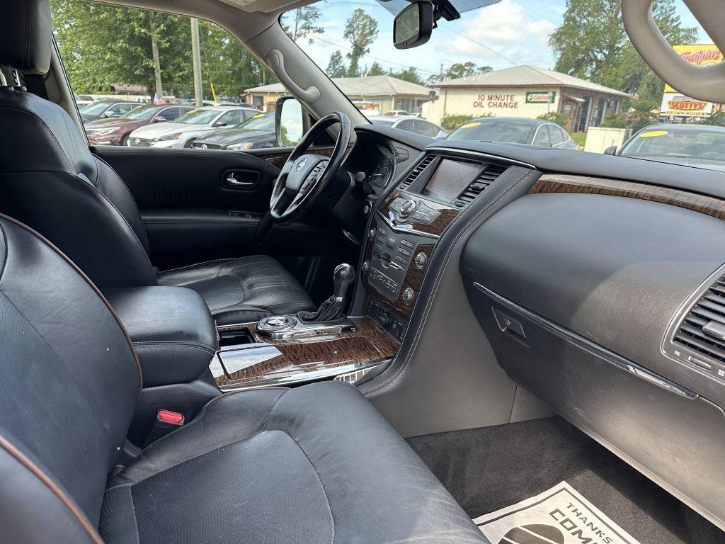 Nissan Armada  2020