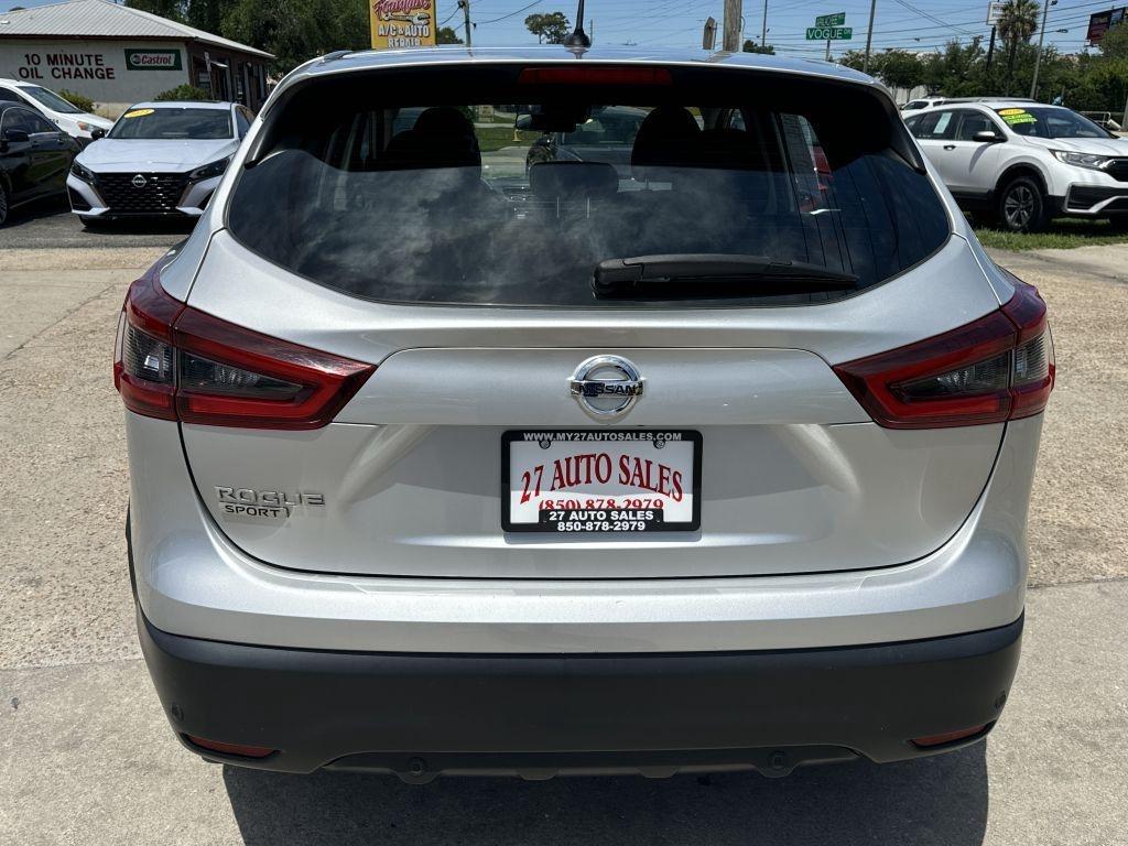 Nissan Rogue Sport  2020