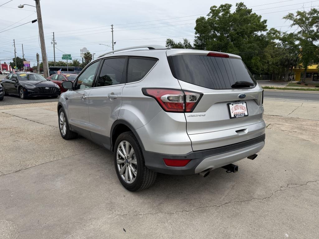 Ford Escape  2017