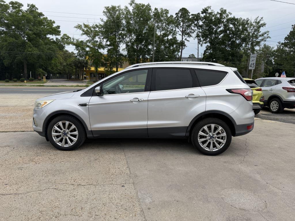 Ford Escape  2017