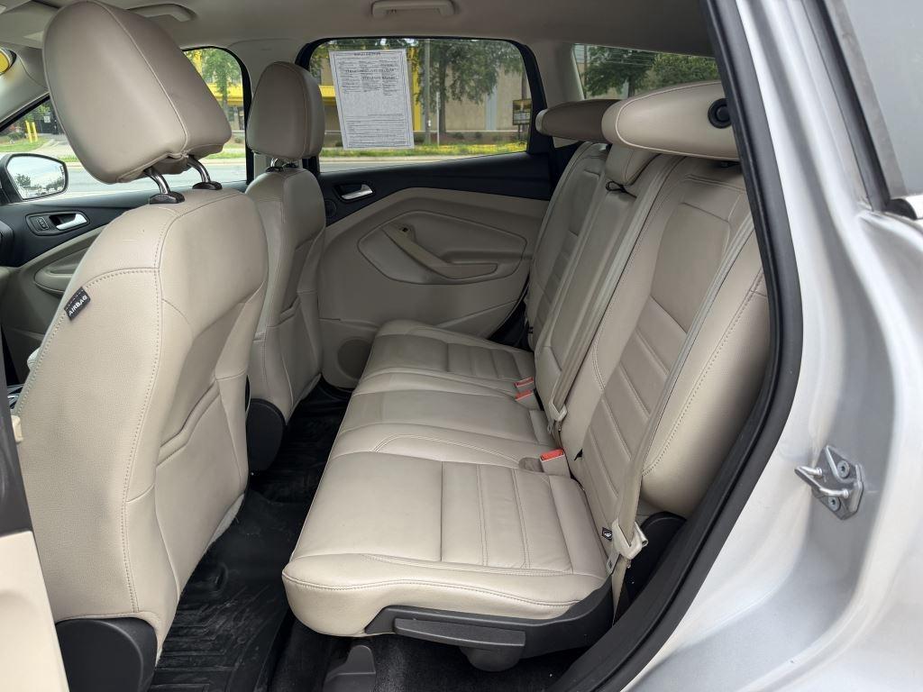 Ford Escape  2017