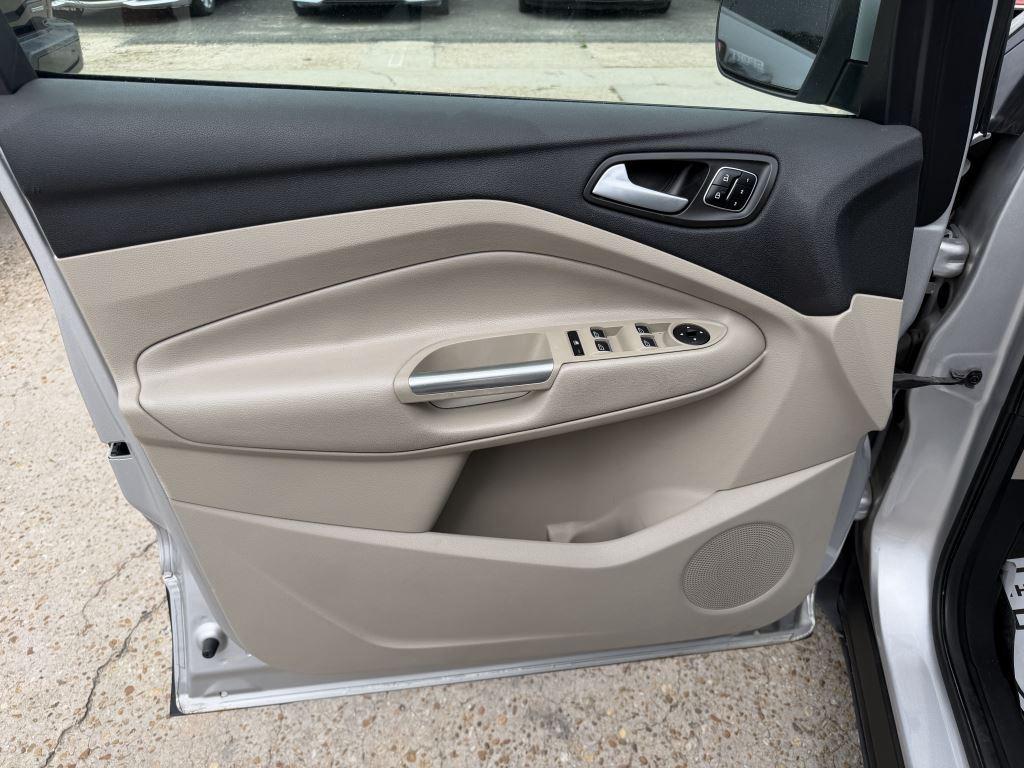 Ford Escape  2017