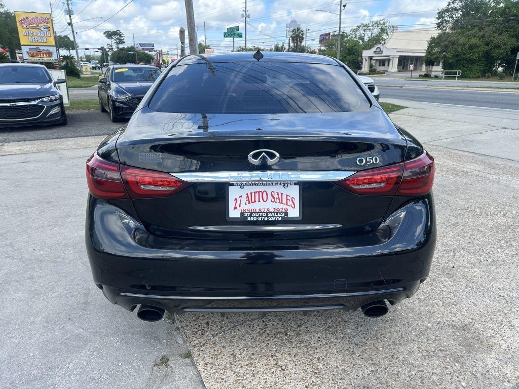 Infiniti Q50  2018