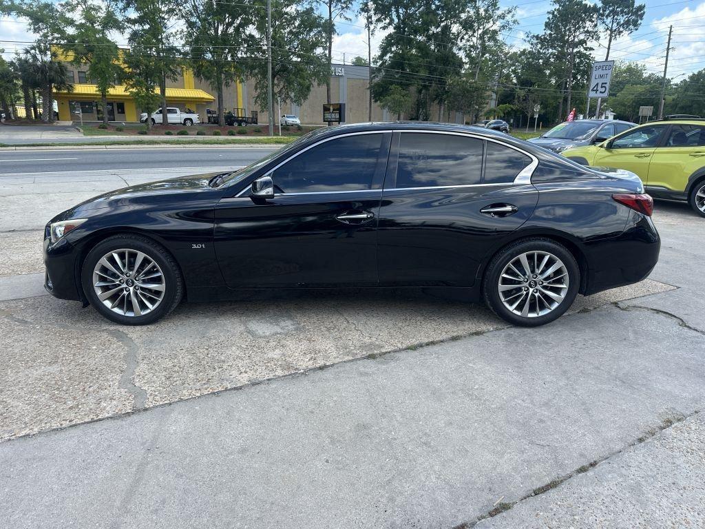 Infiniti Q50  2018