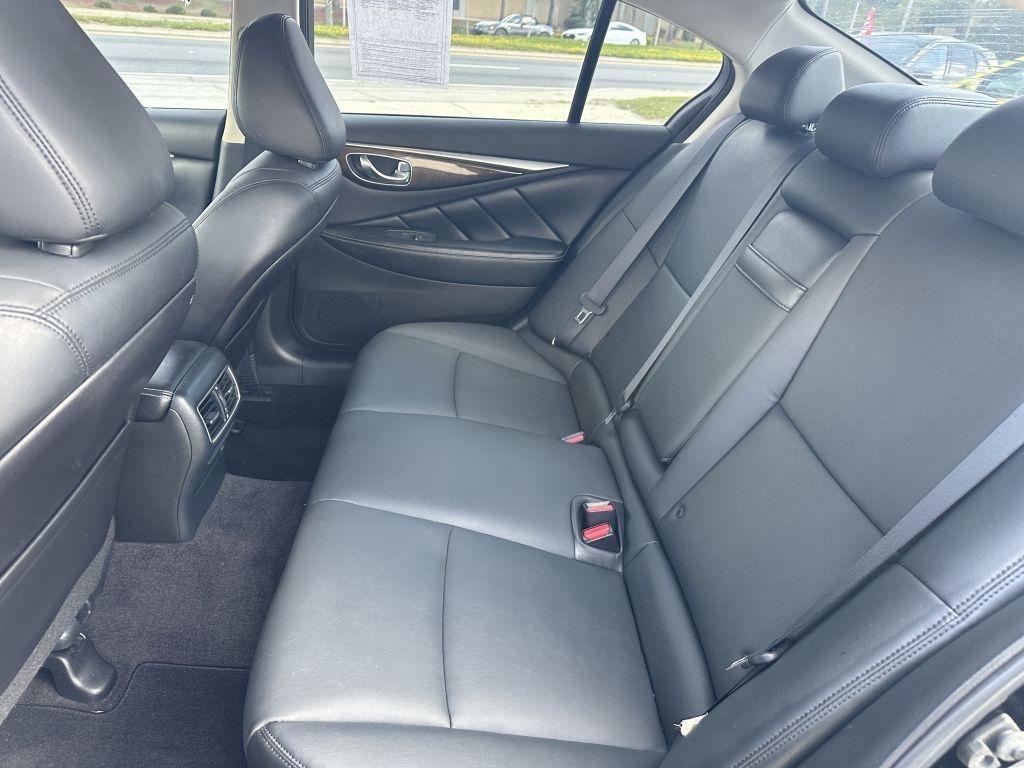 Infiniti Q50  2018