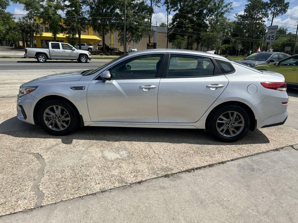 Kia Optima  2020