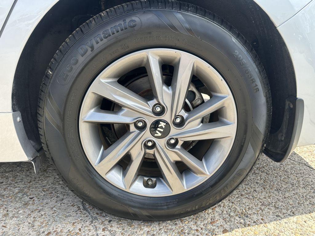 Kia Optima  2020