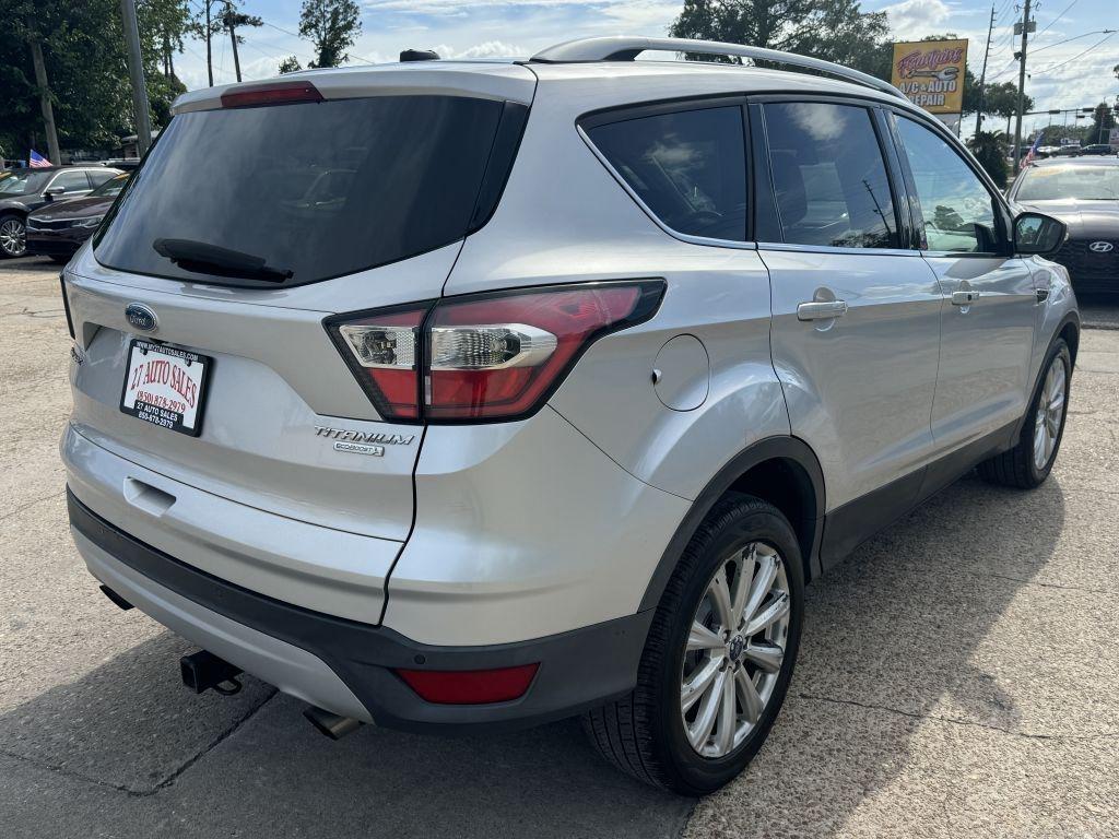 Ford Escape  2017