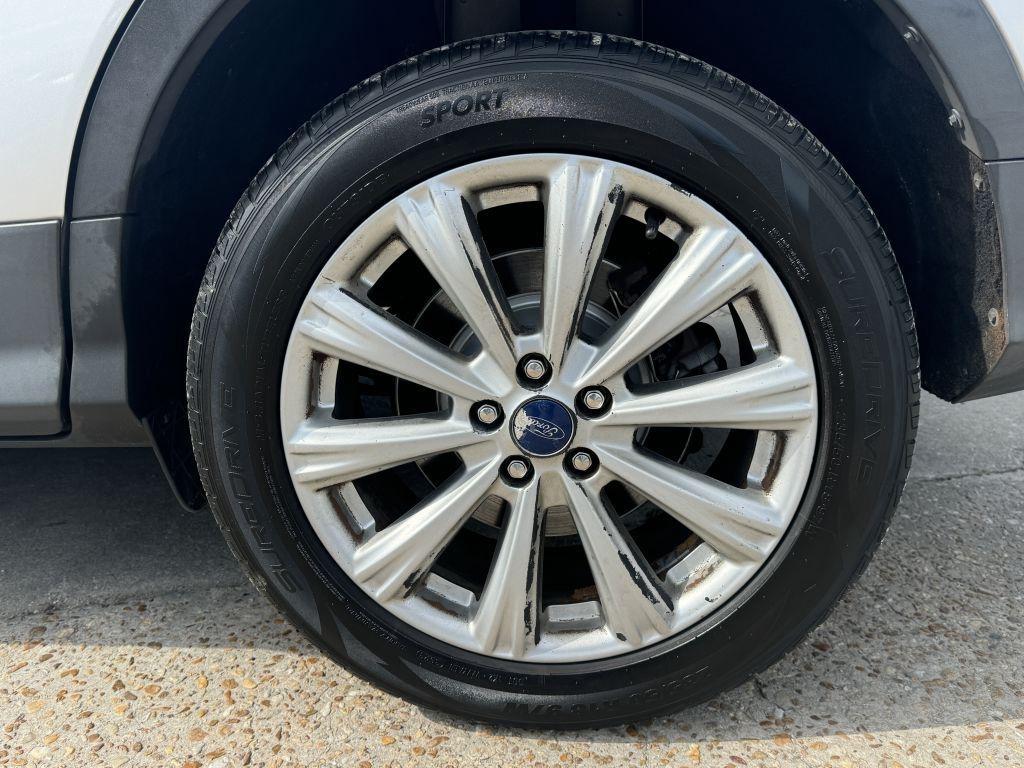 Ford Escape  2017