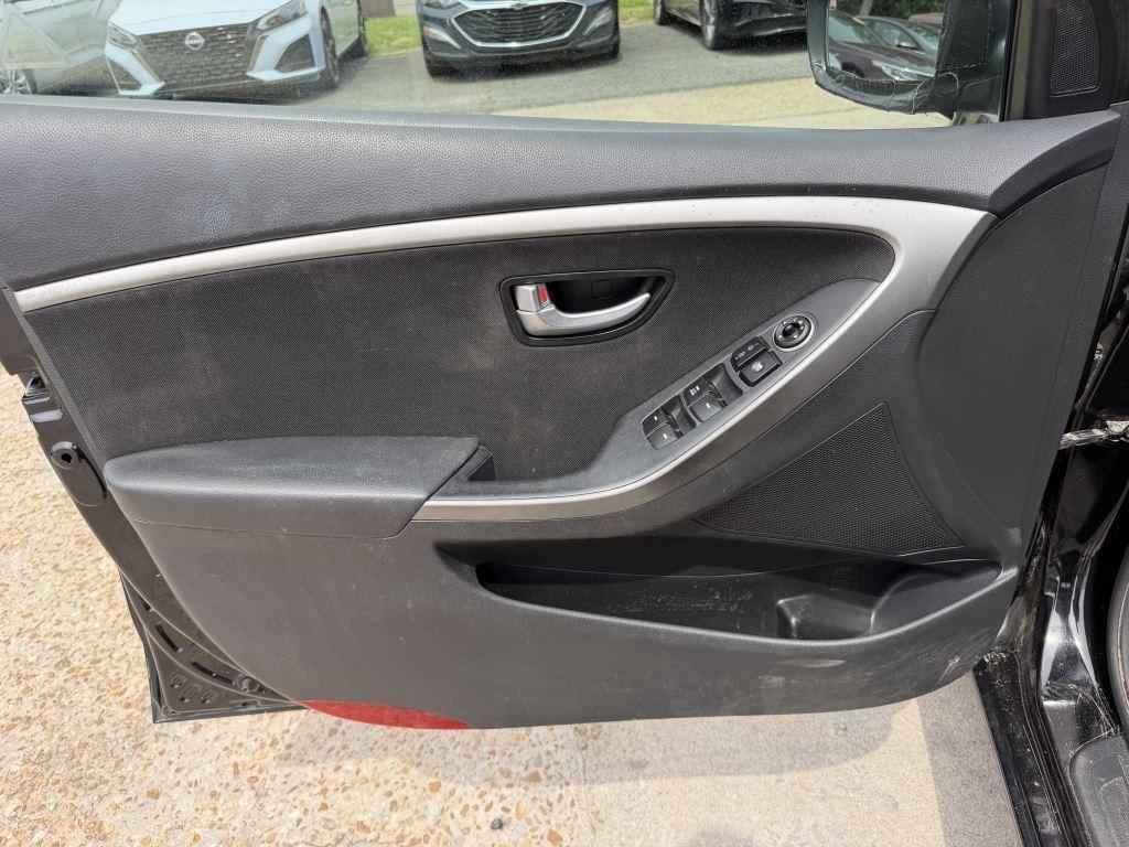 Hyundai Elantra GT  2013