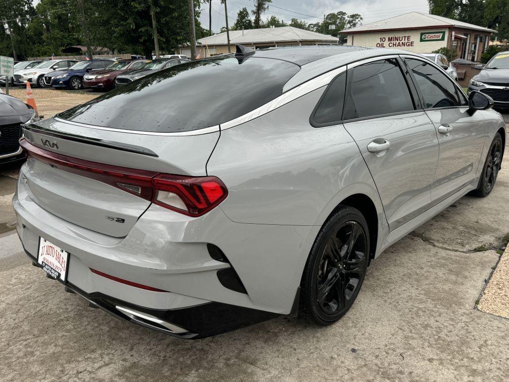 Kia K5  2022