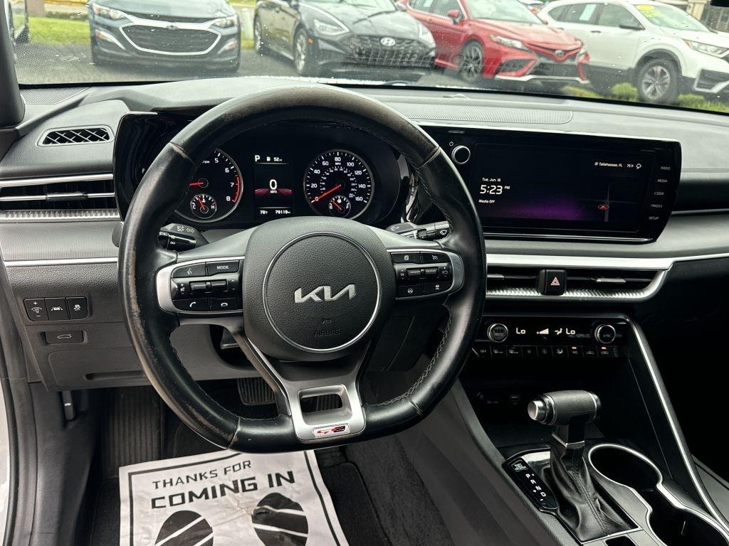 Kia K5  2022