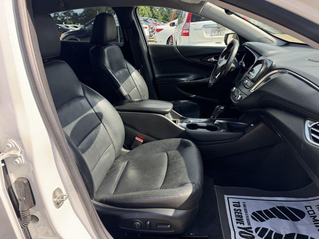Chevrolet Malibu  2018