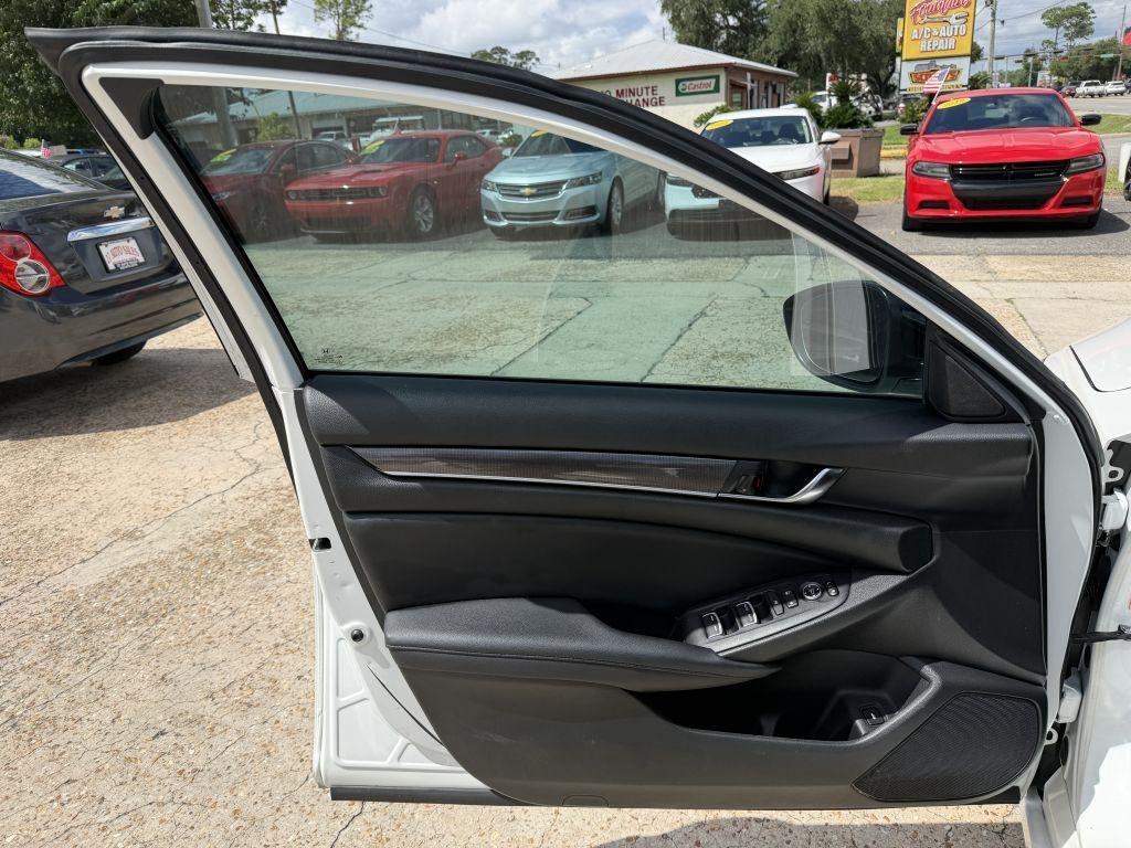 Honda Accord Sedan  2022