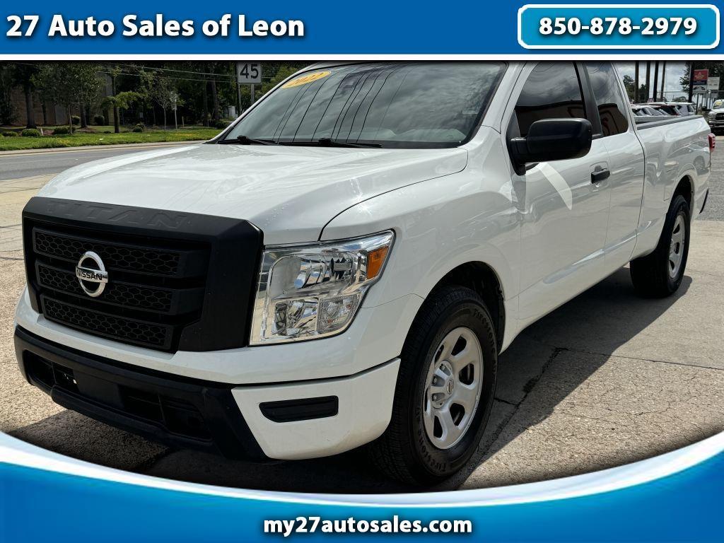 Nissan Titan  2022