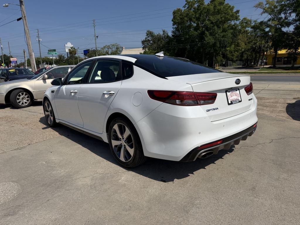 Kia Optima  2016