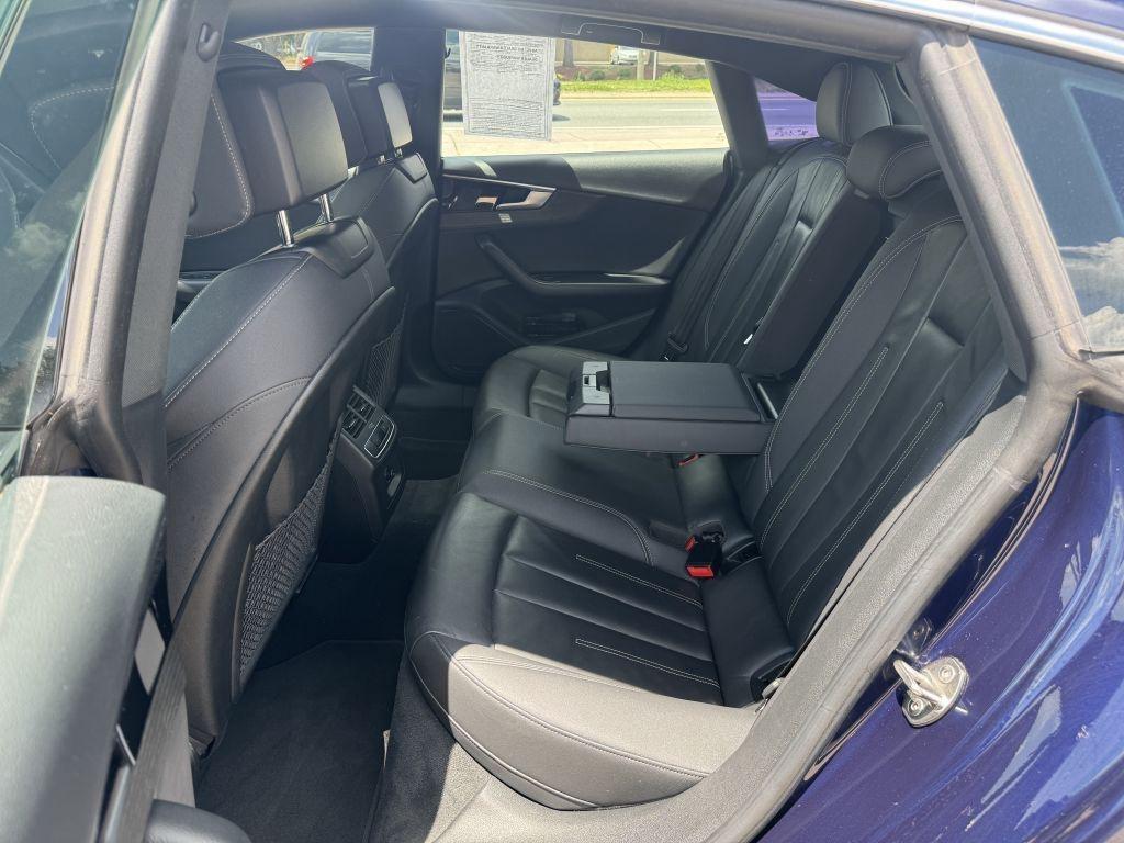 Audi A5 Sportback  2021