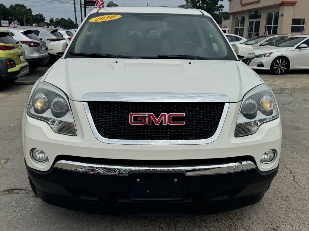 GMC Acadia  2010