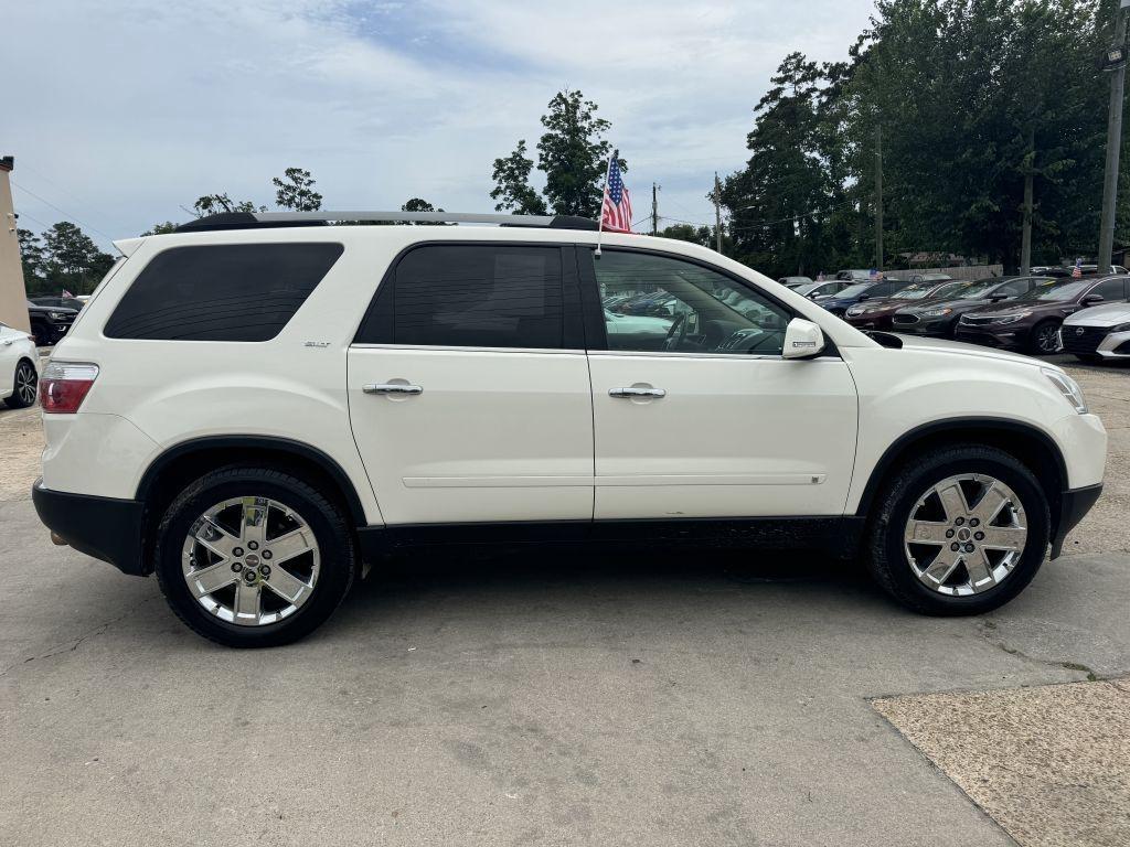 GMC Acadia  2010