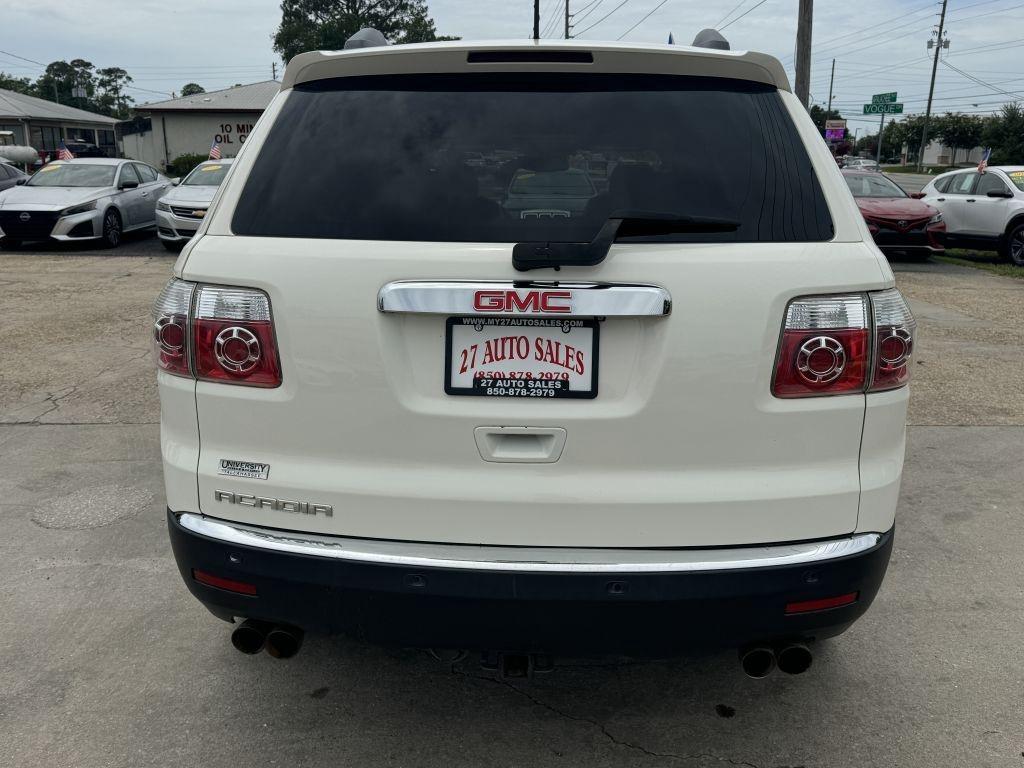 GMC Acadia  2010
