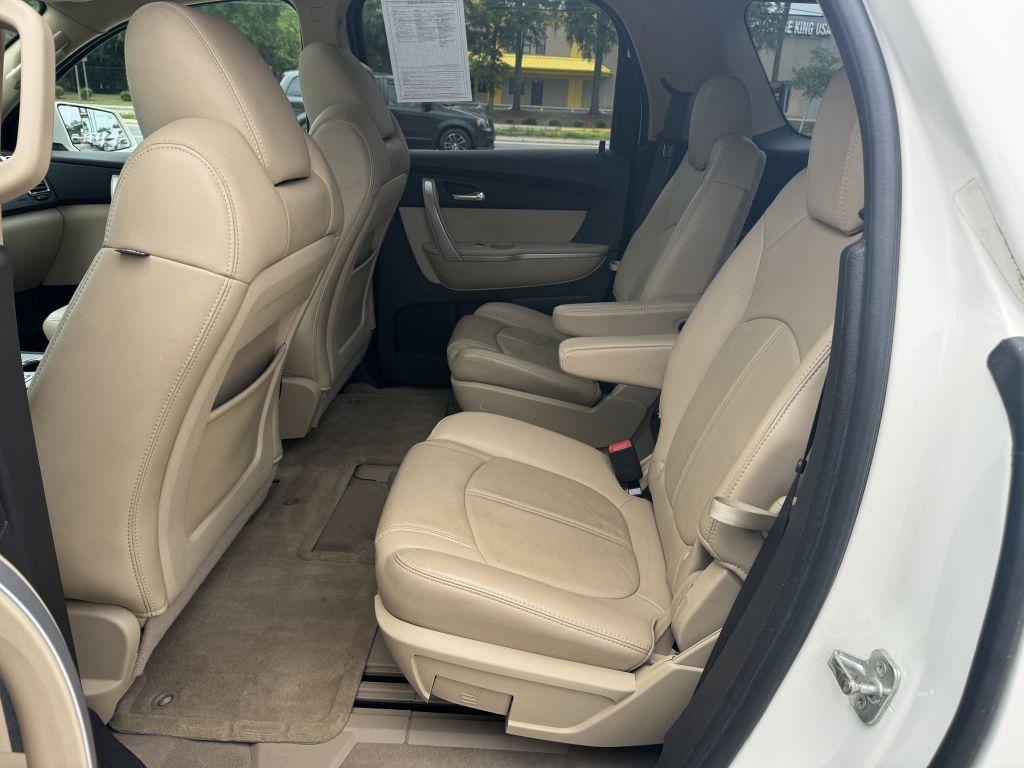 GMC Acadia  2010