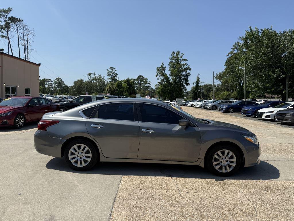 Nissan Altima  2018