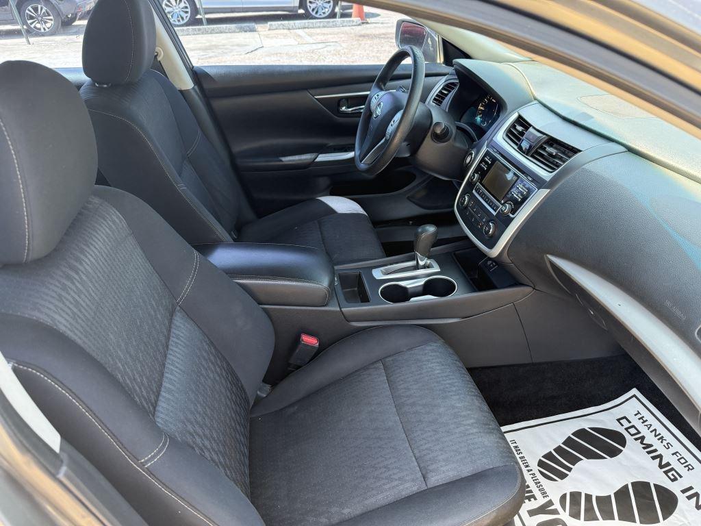 Nissan Altima  2018
