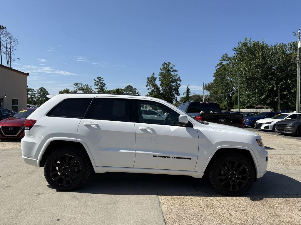 Jeep Grand Cherokee WK  2022